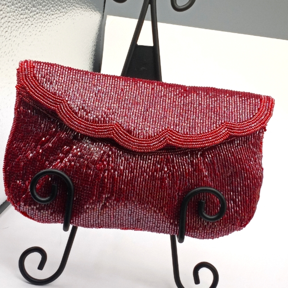 Raspberry Clutch